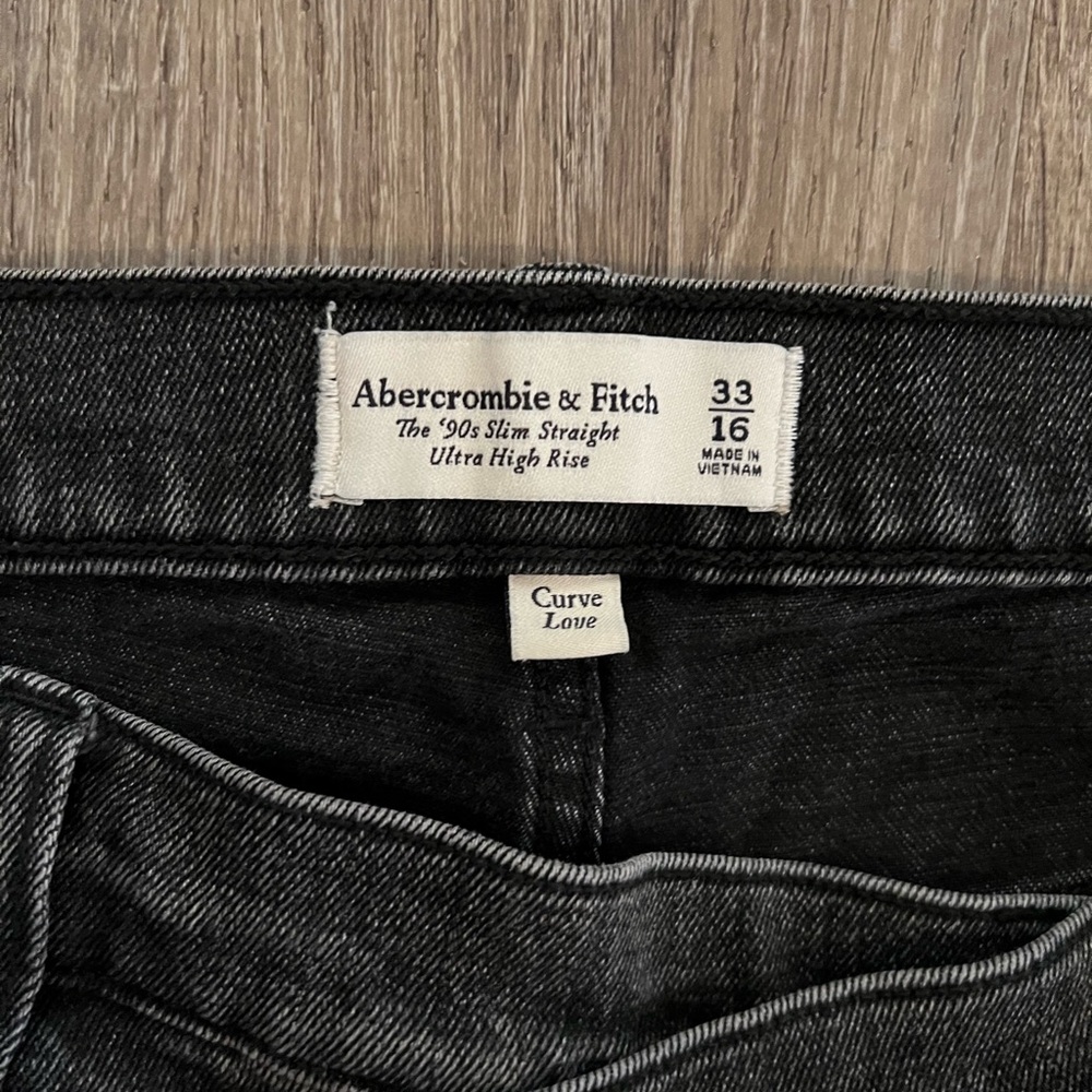 Abercrombie & Fitch Curve Love 90’s Slim Straight High Rise Criss Cross Waist - Picture 4 of 8